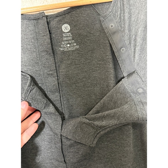 New Kindred Bravely Labor Gown - Picture 4 of 7